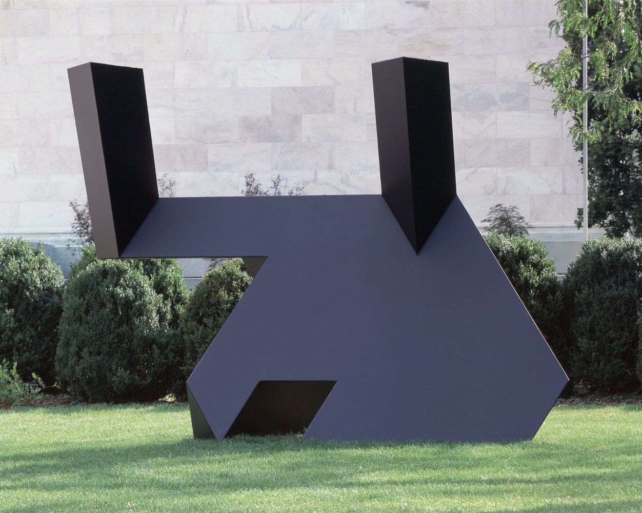 Steel, painted black
11 ft. 6 in. &amp;times; 15 ft. &amp;times; 7 ft. 4 in. (350.5 &amp;times; 457.2 &amp;times; 223.5 cm), edition 3/3
Toledo Museum of Art, OH