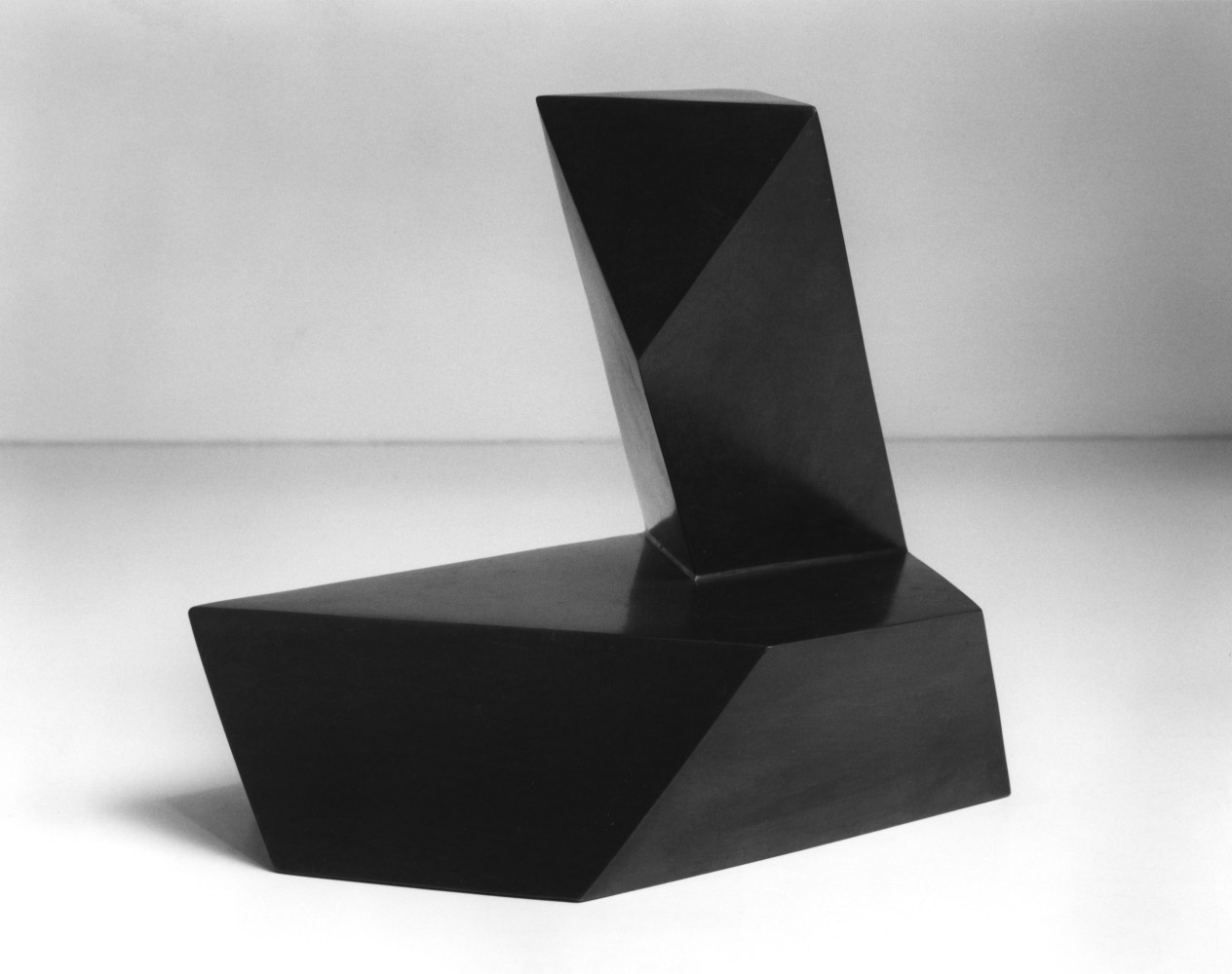 Cast bronze, black patina
11 x 131&amp;frasl;4&amp;nbsp;x 73&amp;frasl;4 in.&amp;nbsp;(27.9 &amp;times; 33.7 &amp;times; 19.7 cm), edition 4/9
Private collection