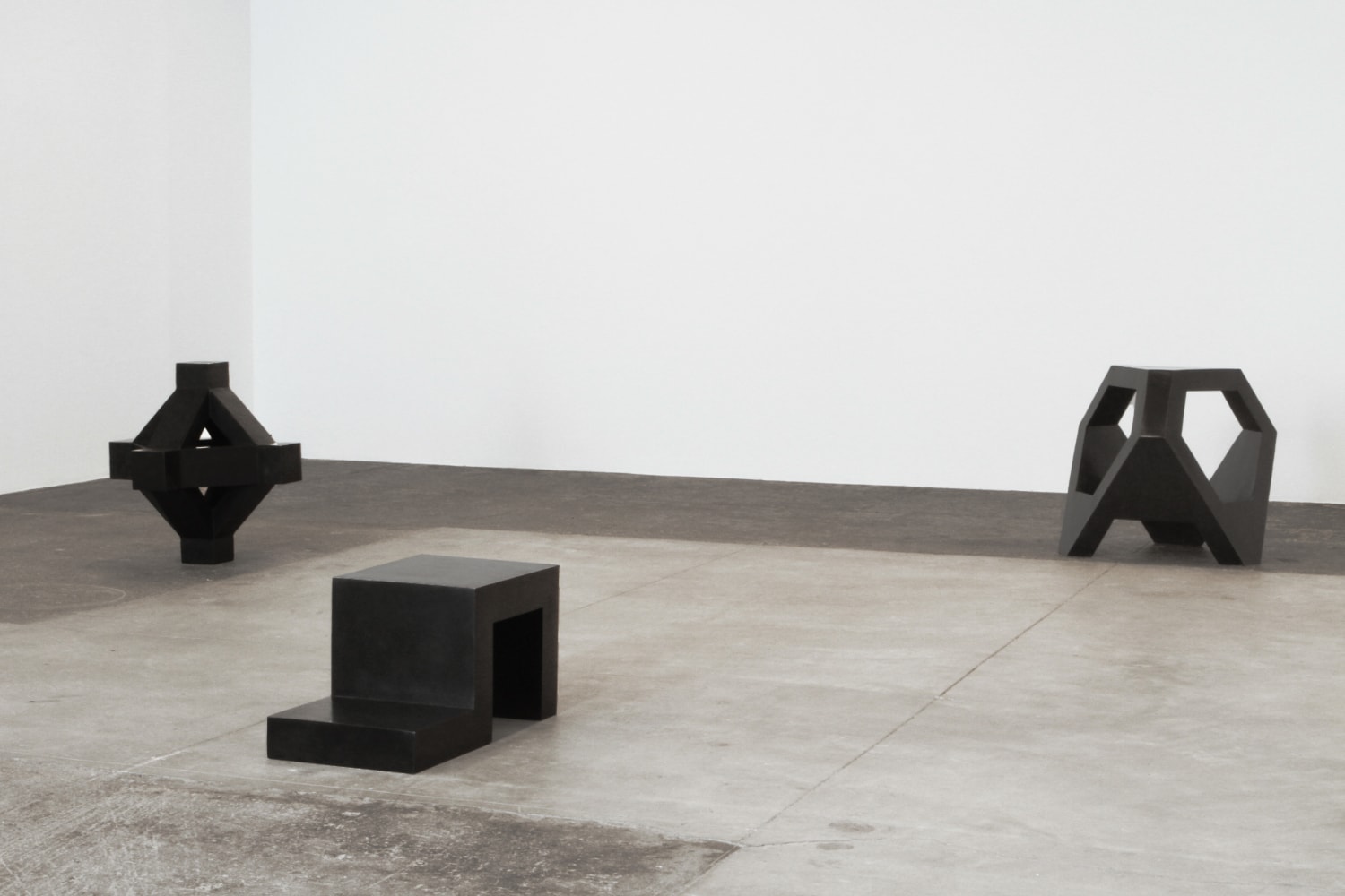 Tony Smith: Bronze