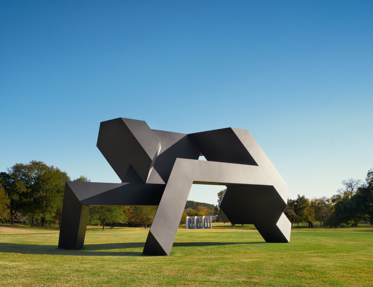 Steel, painted black
22 ft. 8 in. &amp;times; 24 ft. &amp;times; 43 ft. 11 in. (6.91 &amp;times; 7.32 &amp;times; 13.39 m), edition 3/3
Private collection