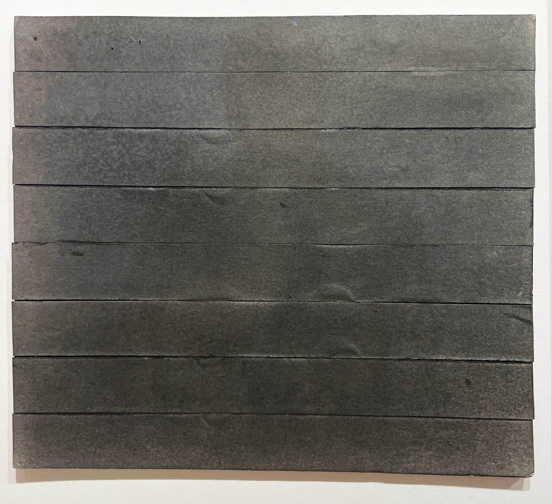 bands of graphite gray