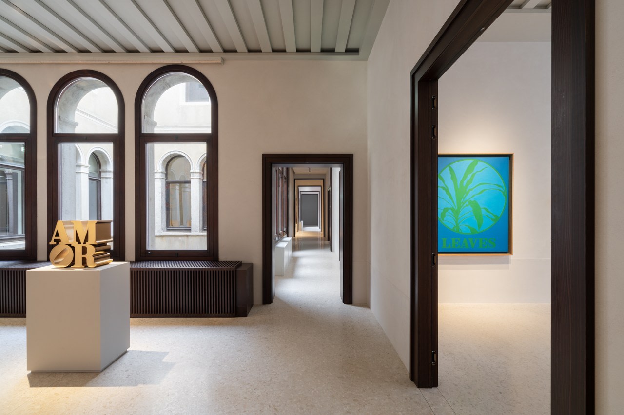 Installation view of Robert Indiana: The Sweet Mystery, Procuratie Vecchie, Venice, Italy,&amp;nbsp;April 20&amp;ndash;November 24, 2024. Left to right, AMOR (1998&amp;ndash;2001) and Leaves (1965).&amp;nbsp;Photo: Marco Cappelletti