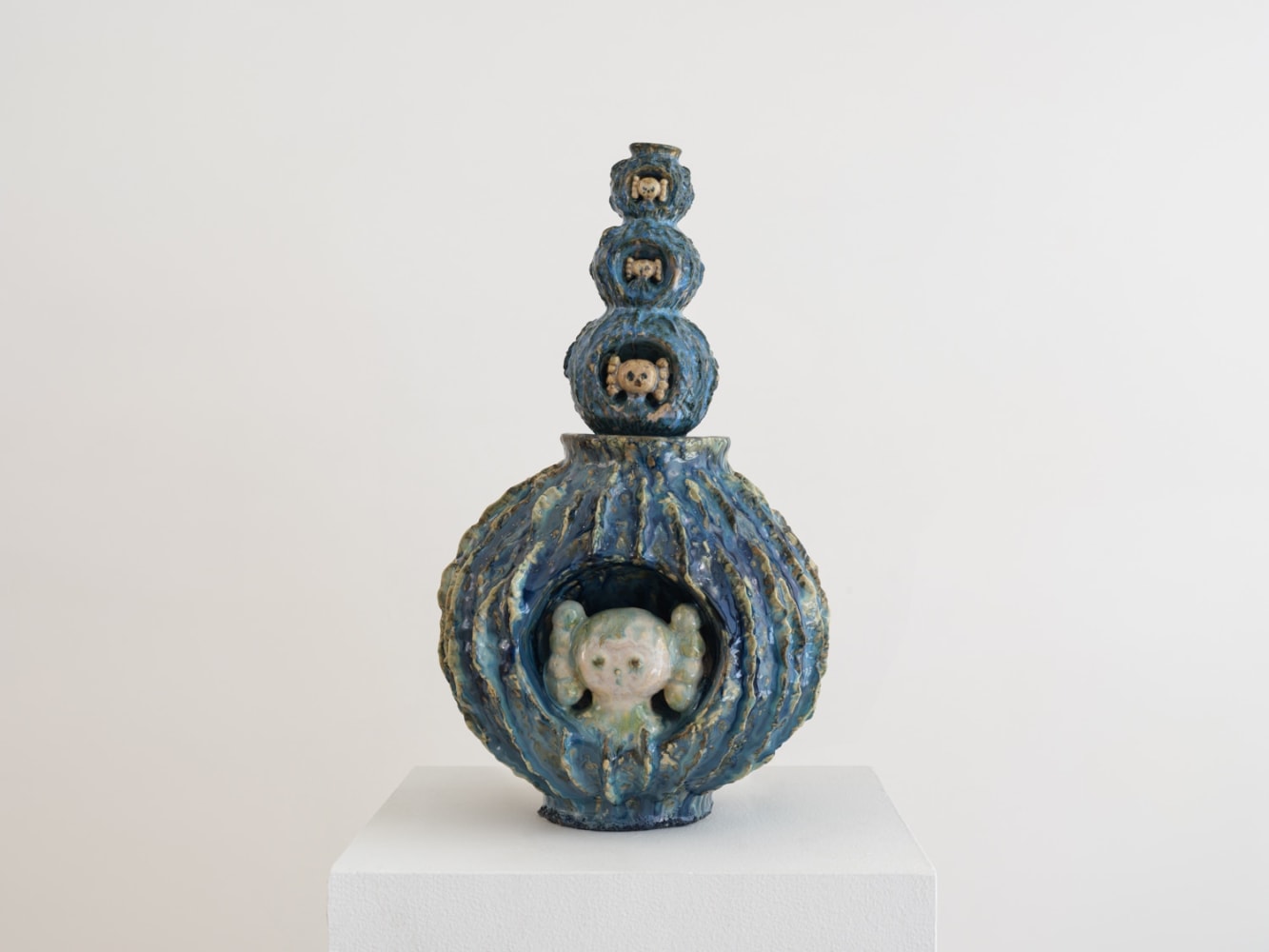 EUN-HA PAEK
Moonjar Face Stack, 2025
Handbuilt and 3D printed glazed stoneware
12" H x 7" W x 6" D