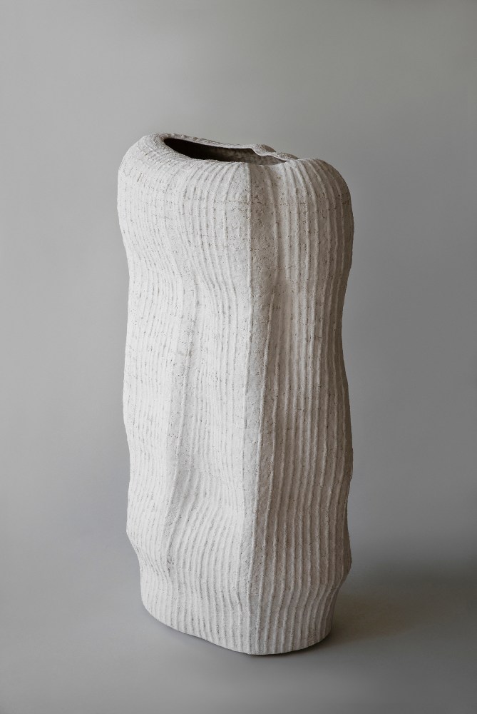 KRISTINA RISKA
Beewords 04, 2022
50.75&amp;quot; H x 27.5&amp;quot; W x 14.5&amp;quot; D