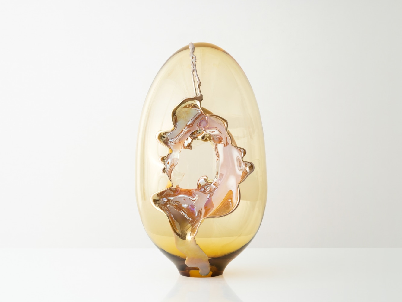 BJ&amp;Oslash;RN FRIBORG

Implosion, 2023

Hand-blown glass

29.75&amp;quot; H x 14.5&amp;quot; Dia