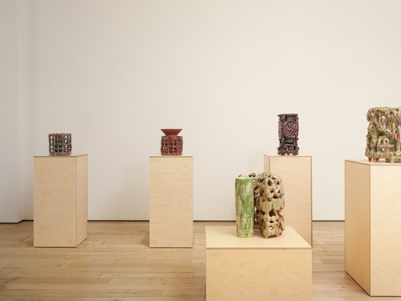 Hostler Burrows x HB381