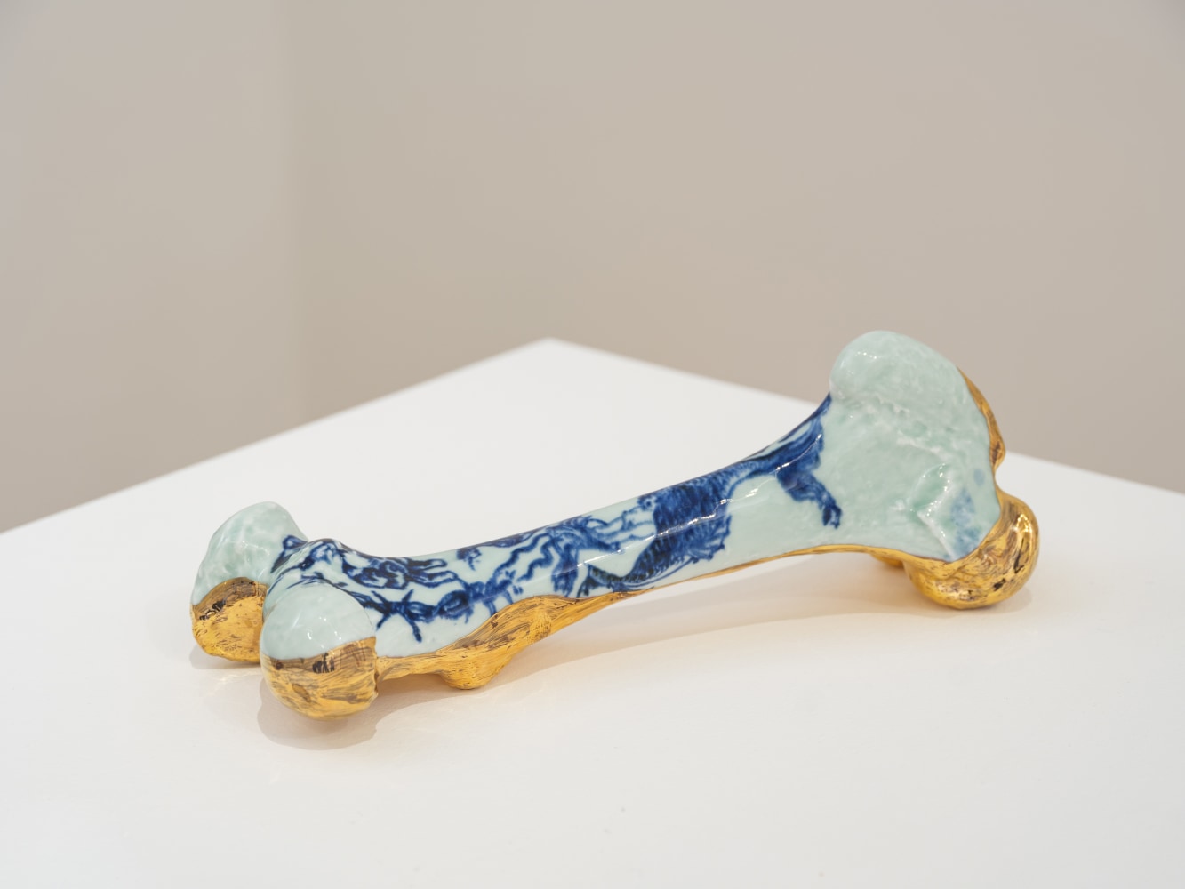 LIN WANG
The Harbor Romance III, 2025
Glazed porcelain, gold
4.5&amp;quot; H x 12.25&amp;quot; W x 4&amp;quot; D