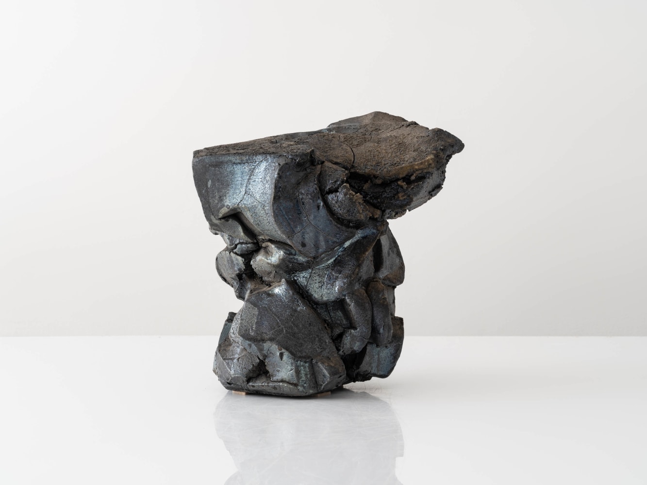 SHOZO MICHIKAWA
Volcano Usu Sculptural Form, 2023
Stoneware
11.5" H x 11" W x 9" D