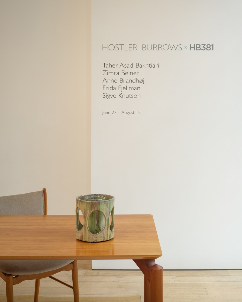 Hostler Burrows x HB381