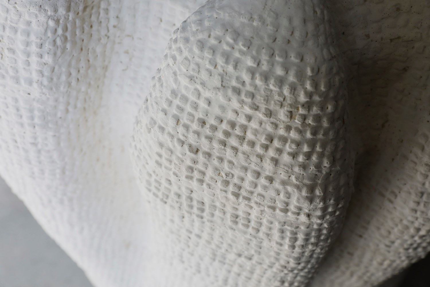 KRISTINA RISKA
Bewordsandwriting, 2021
43.25&amp;quot; H x 29&amp;quot; Dia.