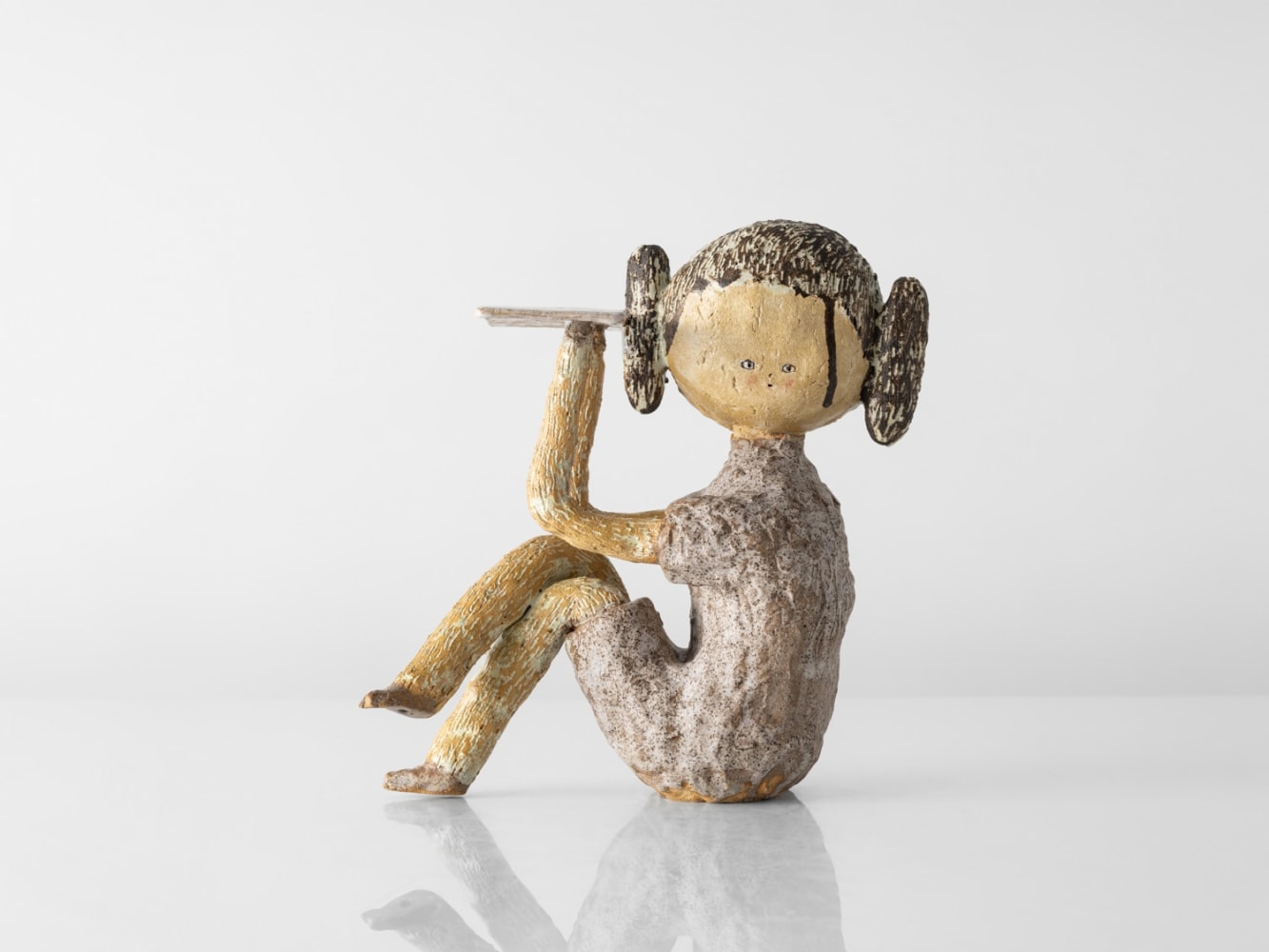 EUN-HA PAEK
Lazy Server, 2022
Glazed stoneware
12" H x 10" W x 5.5" D