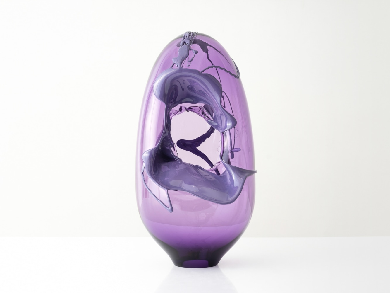 BJ&amp;Oslash;RN FRIBORG

Implosion, 2023

Hand-blown glass

25.75&amp;quot; H x 13&amp;quot; Dia