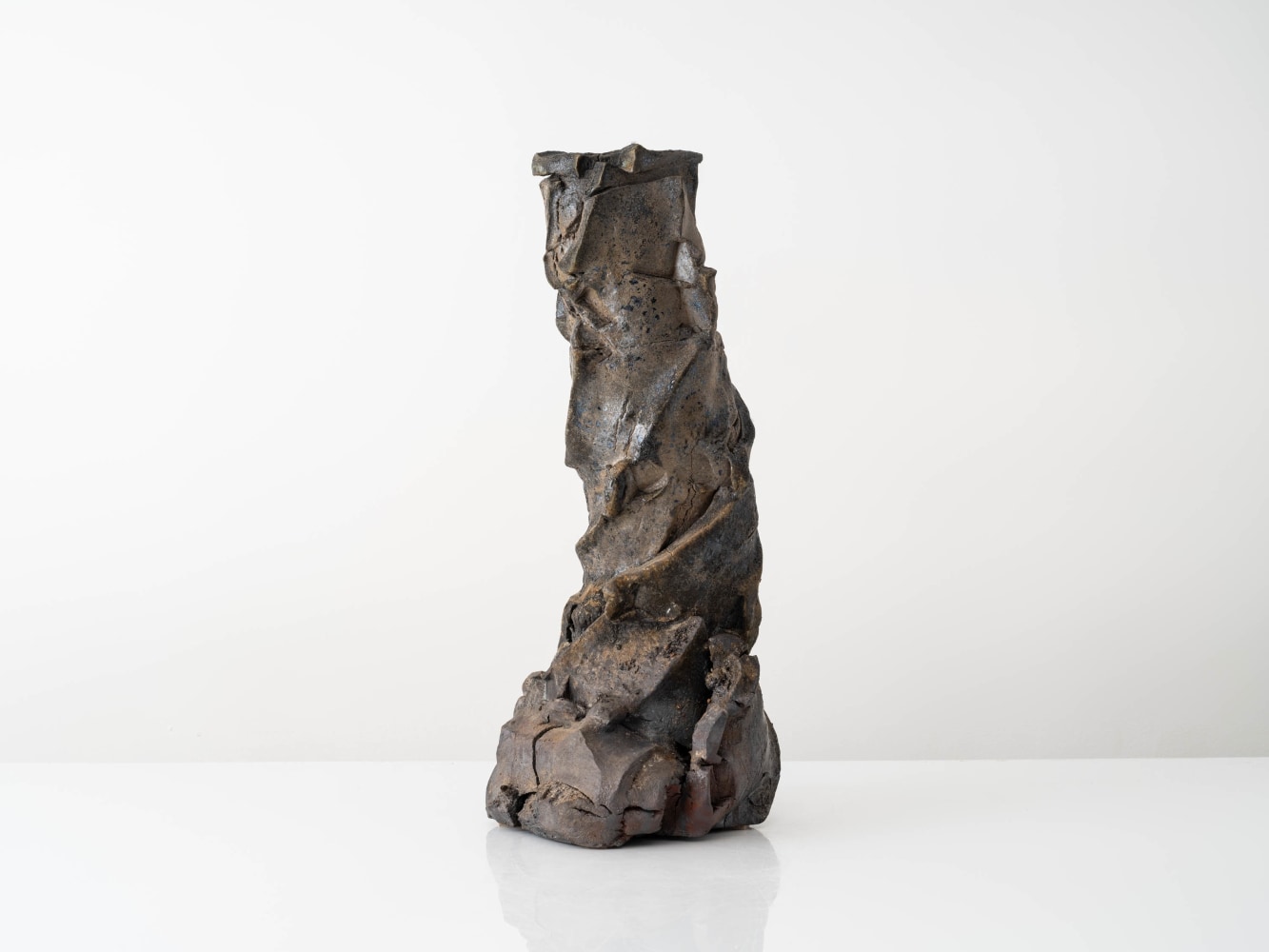 SHOZO MICHIKAWA
Volcano Usu Sculptural Form, 2023
Stoneware
24.5" H x 11" W x 12" D