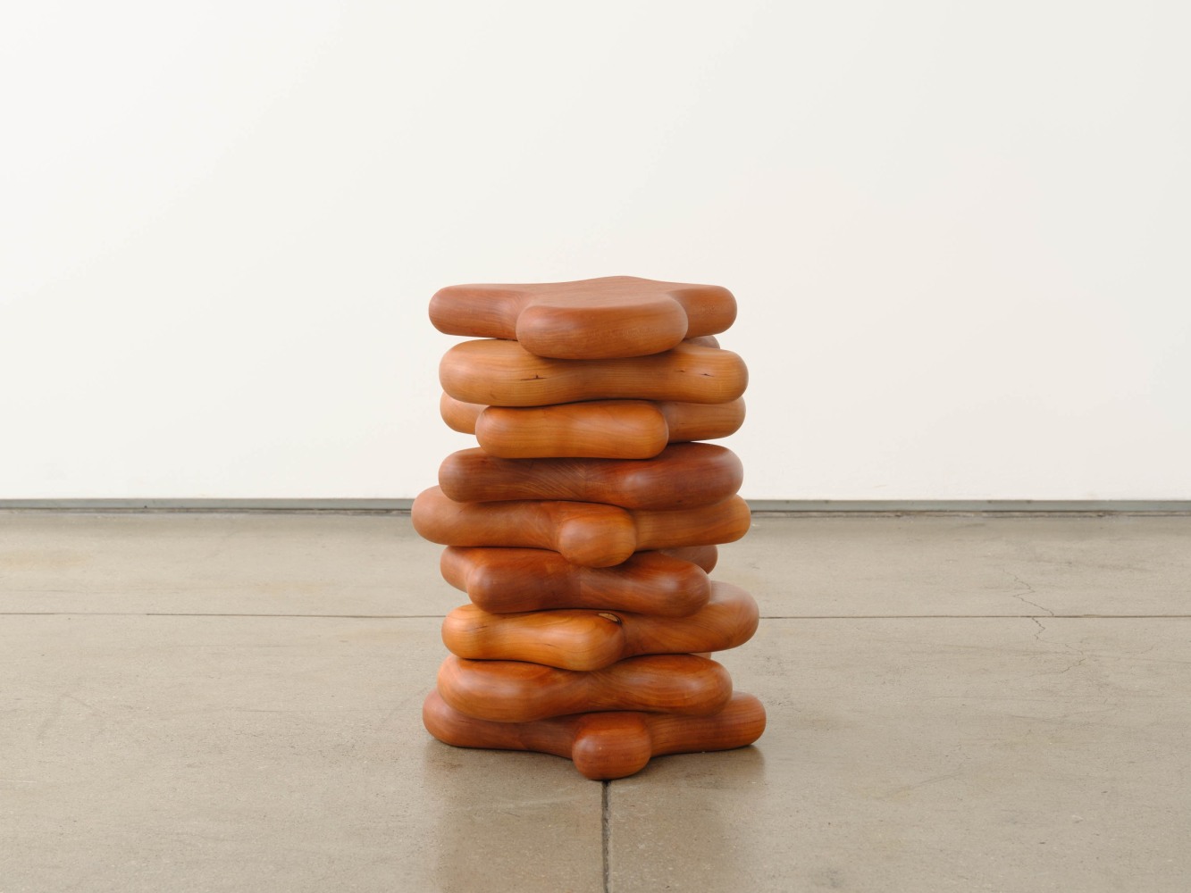 ANNE BRANDH&amp;Oslash;J
Pedestal, 2024
Cherry
16&amp;quot;H x 11.5&amp;quot; Dia.