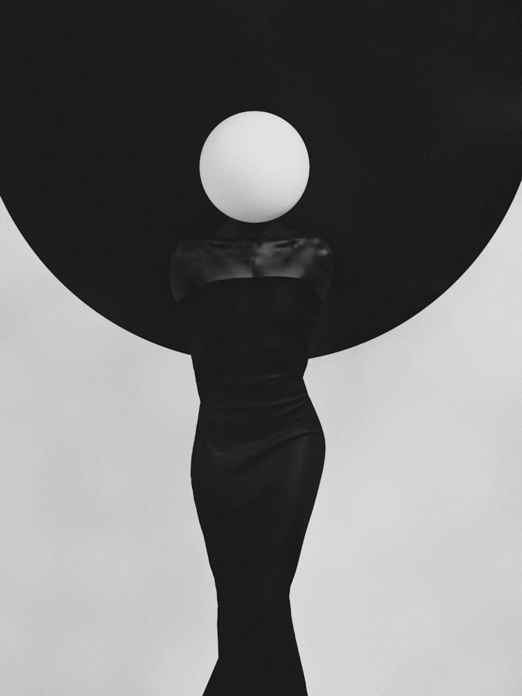 Jackson Fine Art Features The Association of International