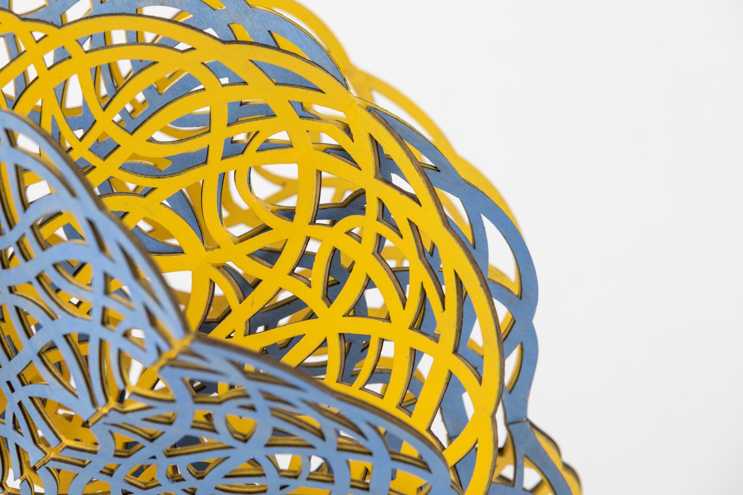 Linda Fleming
Wave, 2017
acrylic on laser cut plywood
13 x 21 x 9 in.