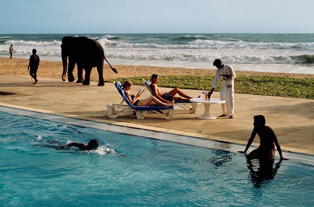 Steve McCurry  Tourists at a Resort, Bentota, Sri Lanka