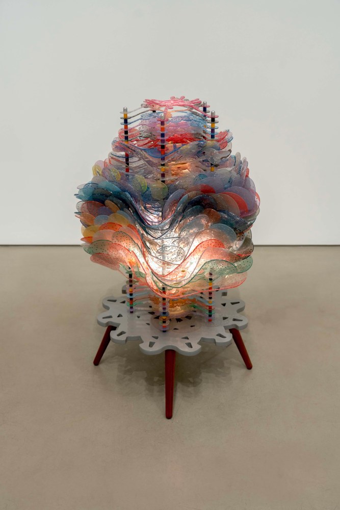 Jorge Pardo

Untitled, 2025

PETG 3mm, birch, dzalam, aluminum, stainless steel

39 3/4 x 24 x 24 in
101 x 61 x 61 cm

(JP 25/034)