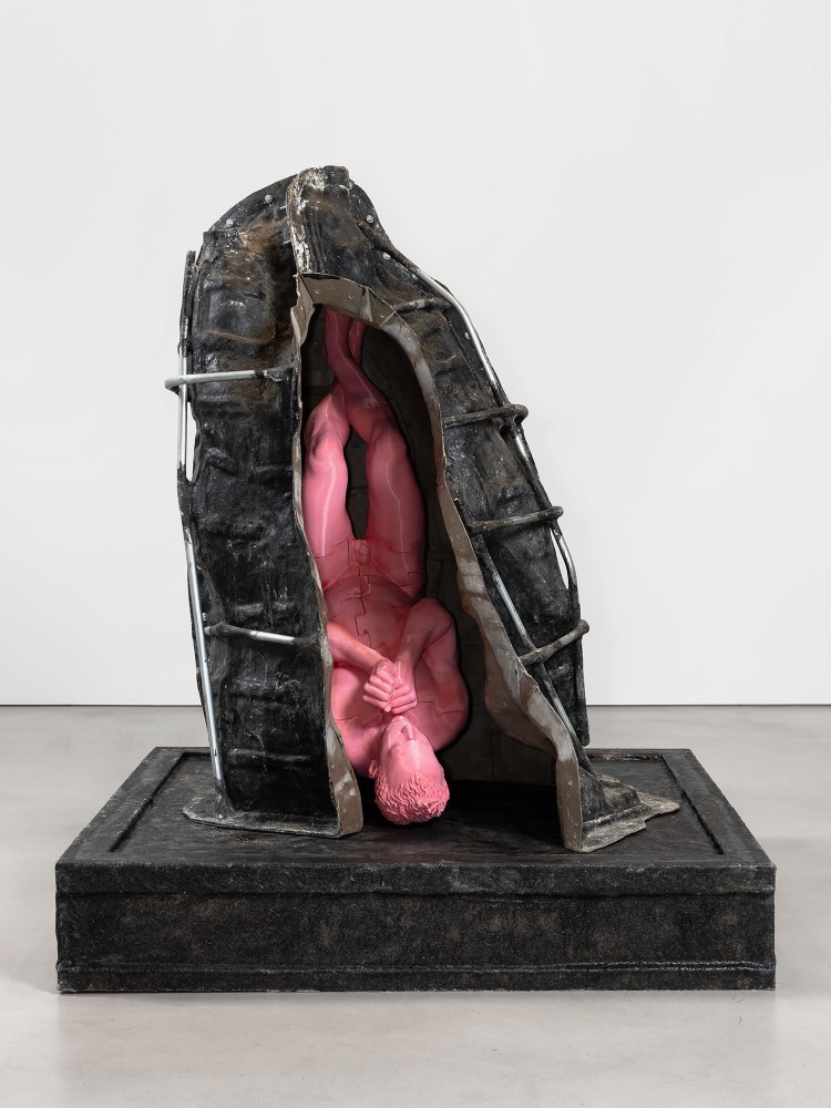 Keith Edmier

A Shell of My Former Self

2000&amp;ndash;2023

Polyester resin, fiberglass, steel,wood, acrylic&amp;nbsp;paint, and 3D printed PLA

68 x 66 x 80 inches

172.72 x 167.64 x 203.2 cm

(KE 23/001)