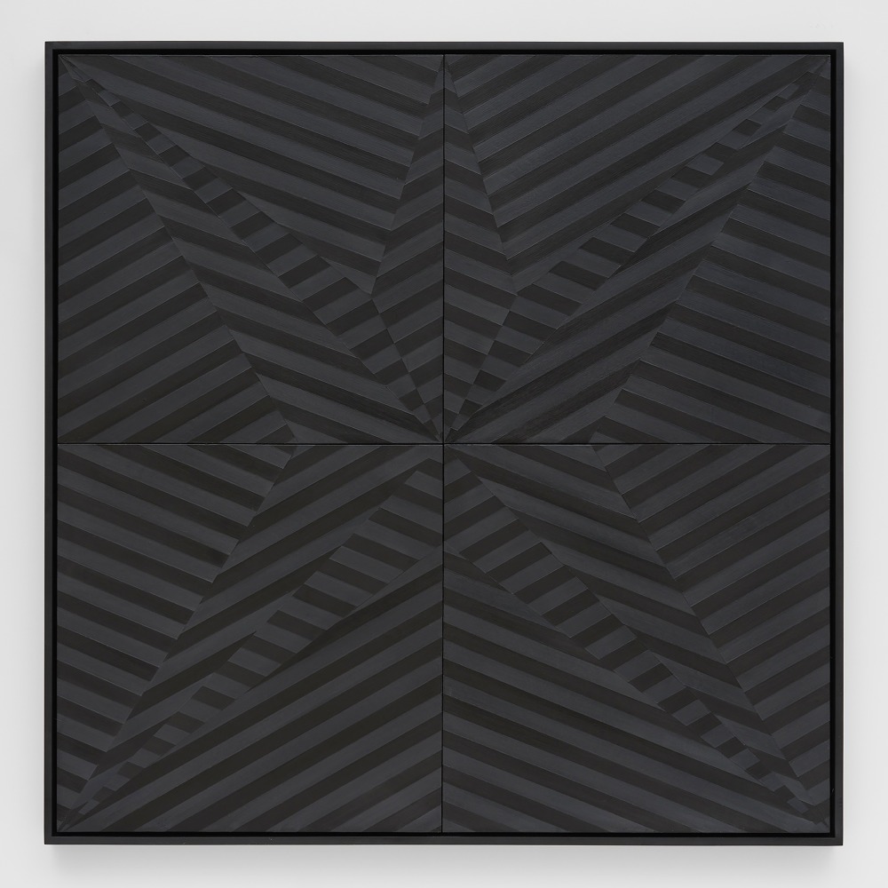 James Little

Elvis

2024

Oil and wax on linen

74 x 74 inches

187.8 x 187.8 cm

(JL 23/295)