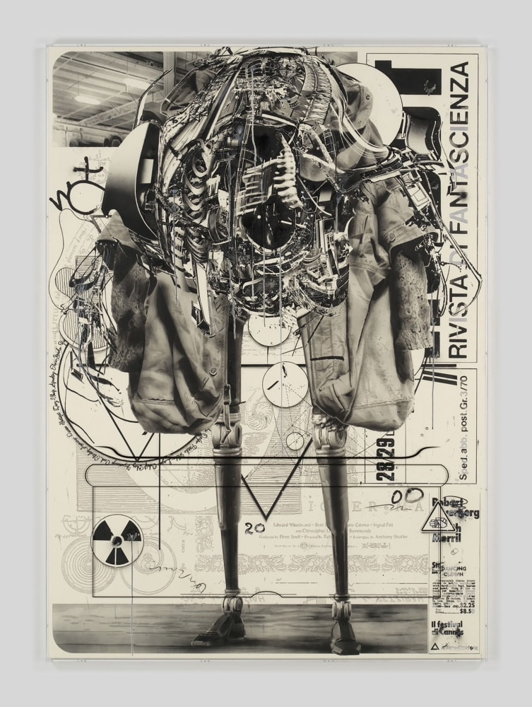 Hiroki Tsukuda

Black Hole Walker

2024

Charcoal, acrylic ink and pencil on paper over wood panel with silkscreen printed acrylic frame

69.3 x 49.6 inches

176 x 126 x 4.3 cm

(HT 24/003)