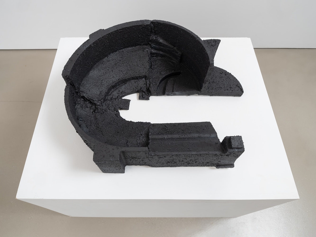 Nikita Gale

ARENAS 2

2024

Foam, graphite, acrylic, pumice

8 x 23 x 24 inches

20.3 x 58.4 x 61 cm

(NG 24/011)