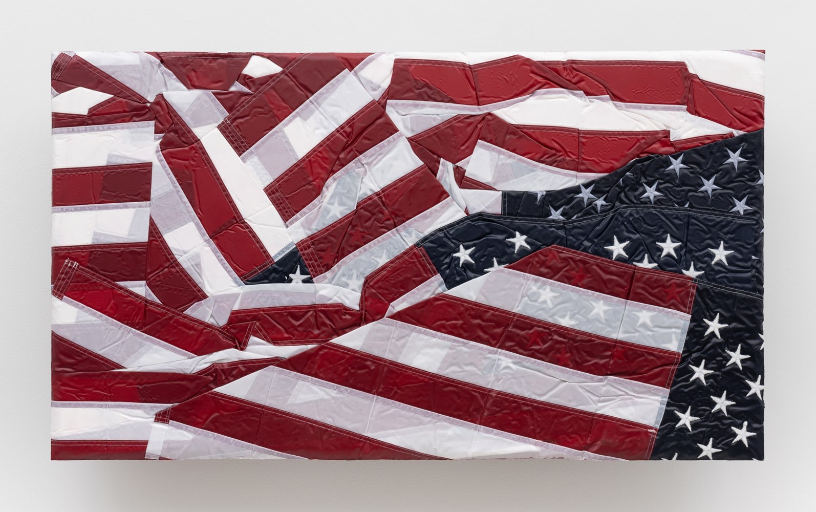 Josh Kline

Reality Television 19

2023

Nylon flags, polyurethane, epoxy, microfiber, mounting hardware

28 x 48.75 x 5 inches

71.1 x 123.8 x 12.7 cm

(FP 23/055)