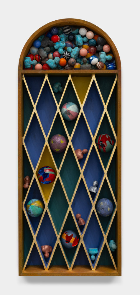 Derek Fordjour

Lottery Distibution

2023

Mixed media

40 x 16 x 7 inches

101.6 x 40.6 x 17.8 cm

(DF 23/046)