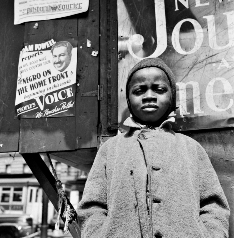 Gordon Parks,&amp;nbsp;Untitled, Harlem, New York, 1943
