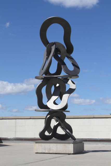 Don Gummer's stainless steel sculpture Figure Eight