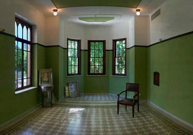 Bialik Renovated (Green Room), 2007