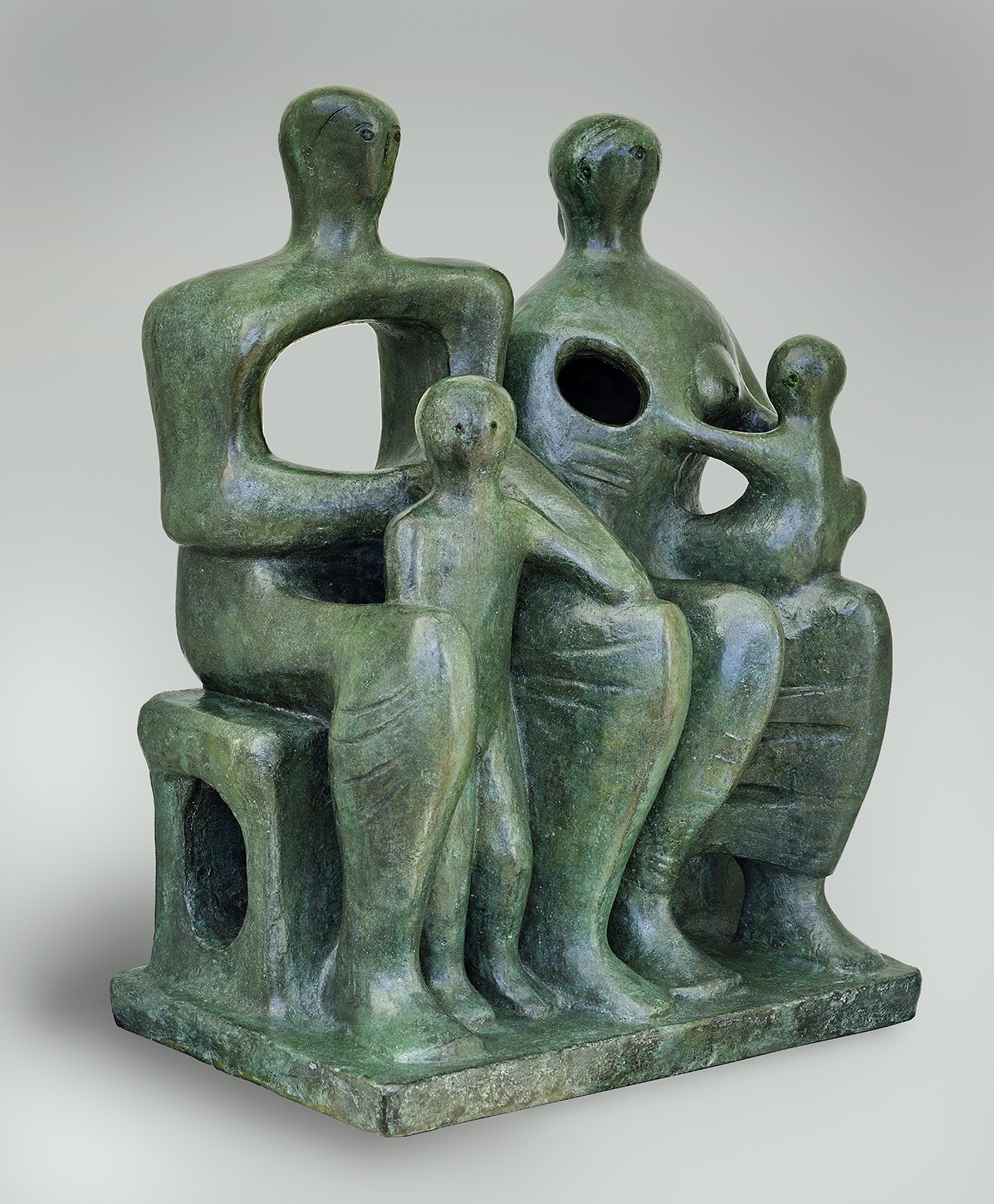 Henry MOORE, FAMILY GROUP