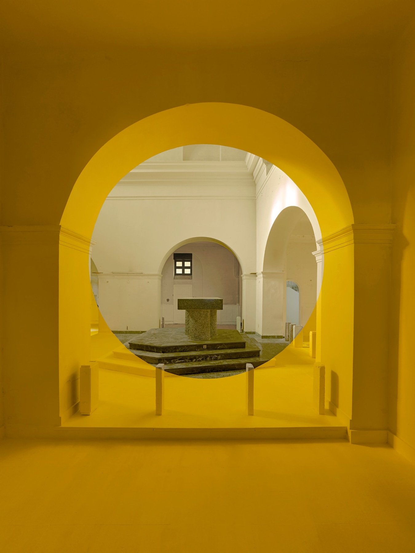 Georges Rousse, anamorphose, architecture, color, green, yellow, red, Bastia, France, Sous Les Etoiles Gallery