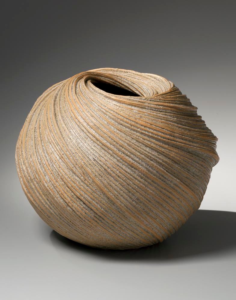 Sakiyama Takayuki, Large swirling vessel with diagonally incised linear patterning with orange edges, 2013, Stoneware with sand glaze, Japanese contemporary ceramics, Japanese sculpture