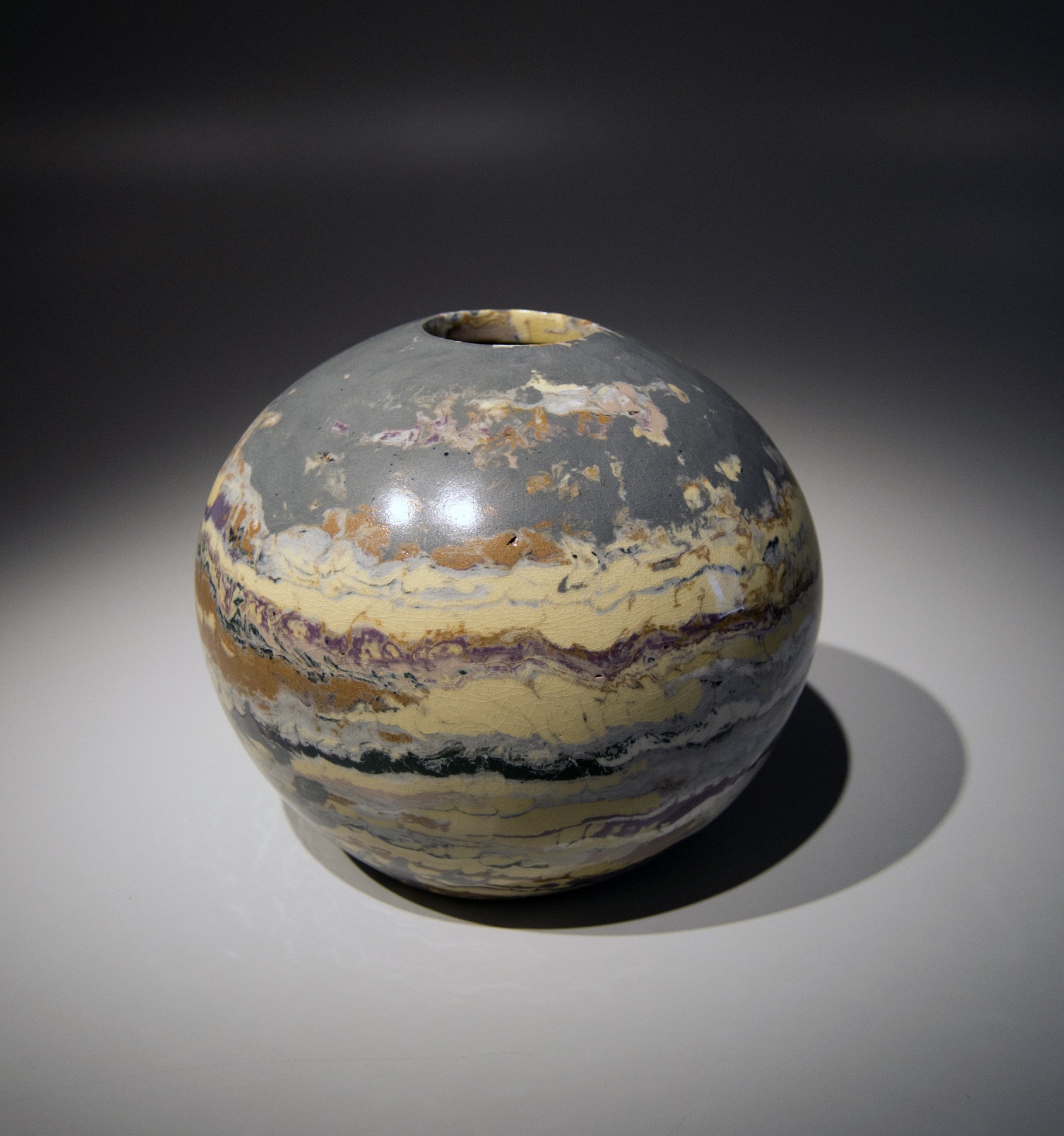 Matsui Kōsei (1927-2003), Small spherical&nbsp;neriage (marbleized) vessel