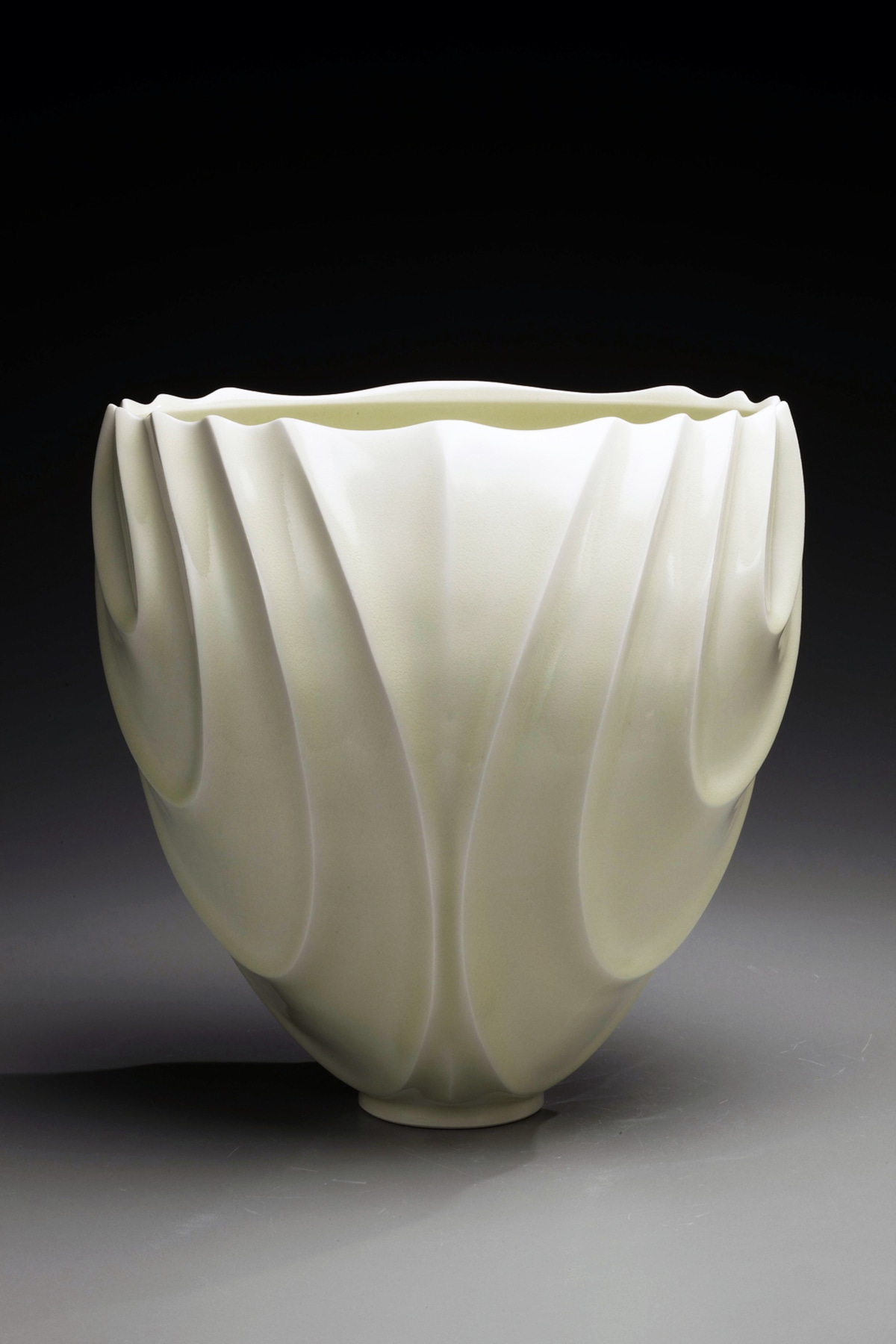 Ono Kotaro, Tall pale yellow celadon-glazed vase, 2009 Glazed porcelain, Japanese contemporary ceramics