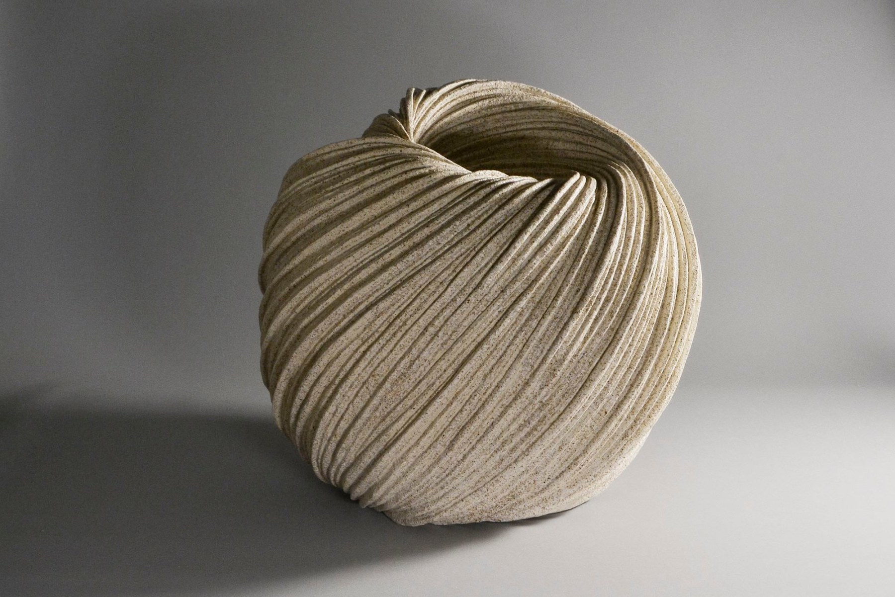 Sakiyama Takayuki - Chōtō; Listening to the Waves - Exhibitions - Joan B Mirviss LTD | Japanese Fine Art | Japanese Ceramics