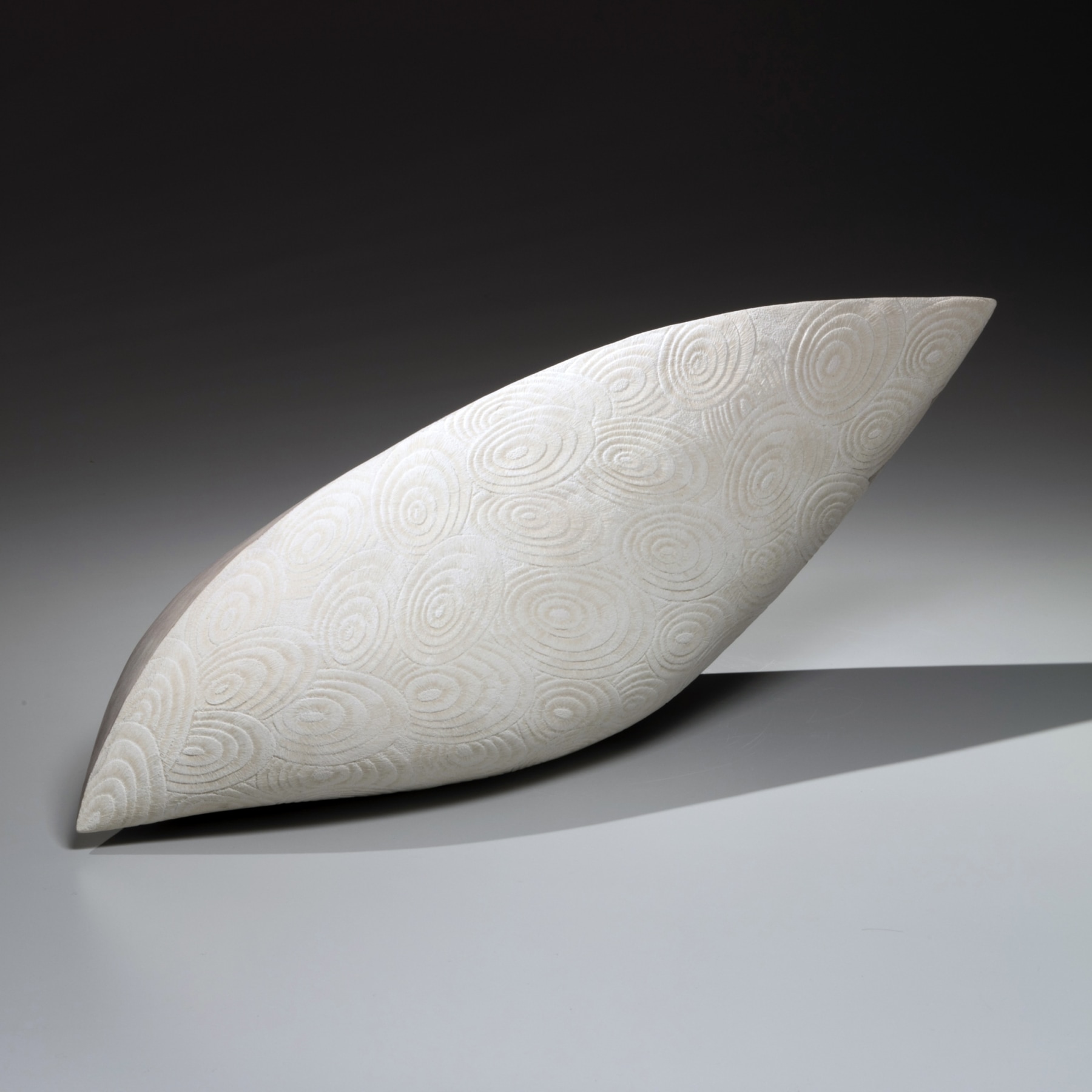 Azuma Kaori (b. 1972), Matte white and silver, carved&nbsp;shell patterned sculpture