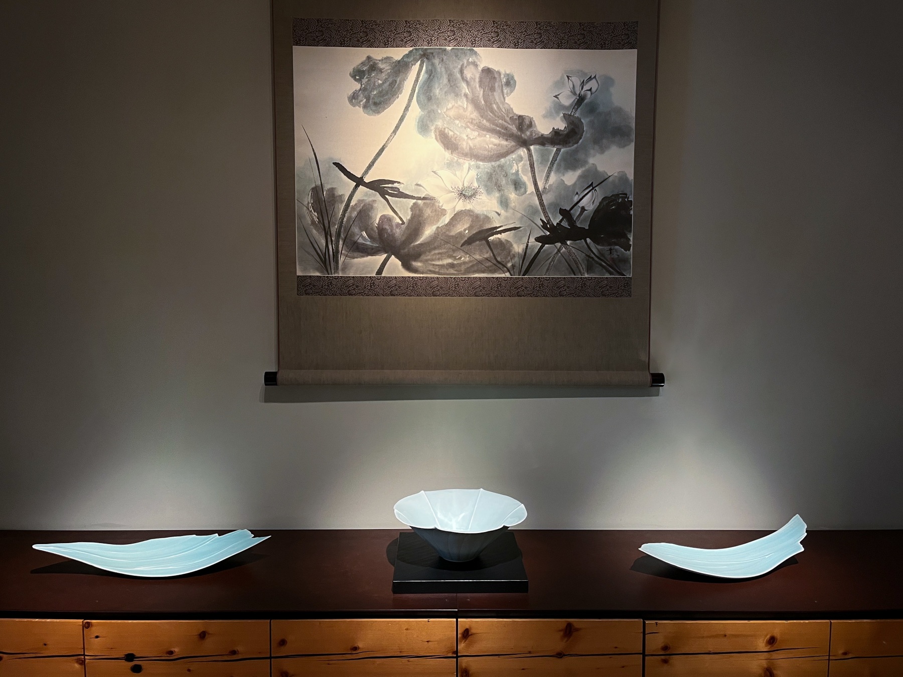 Araki Minol - Lotus - Artworks - Joan B Mirviss LTD | Japanese Fine Art | Japanese Ceramics
