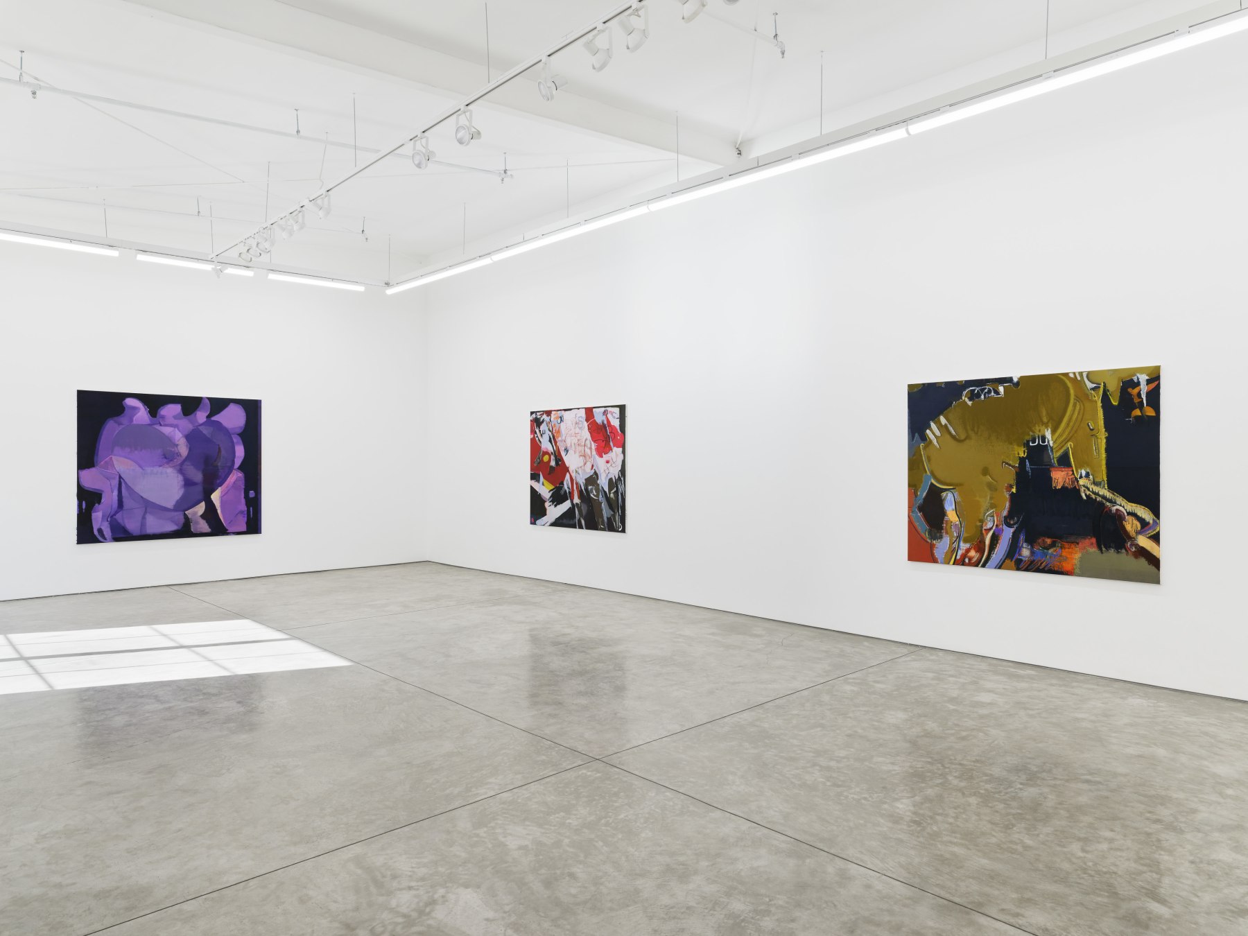 Han Bing, Crust, installation view, 2023