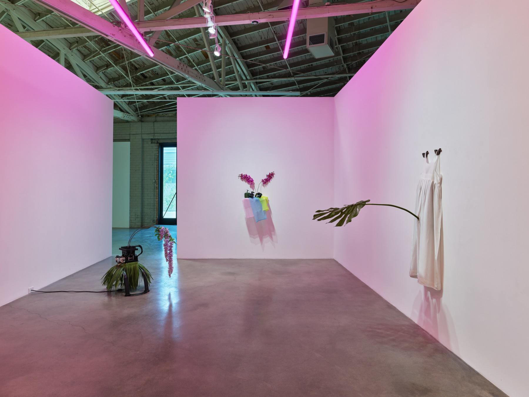 Rachel Youn, Well Adjusted, installation view, 2023. 