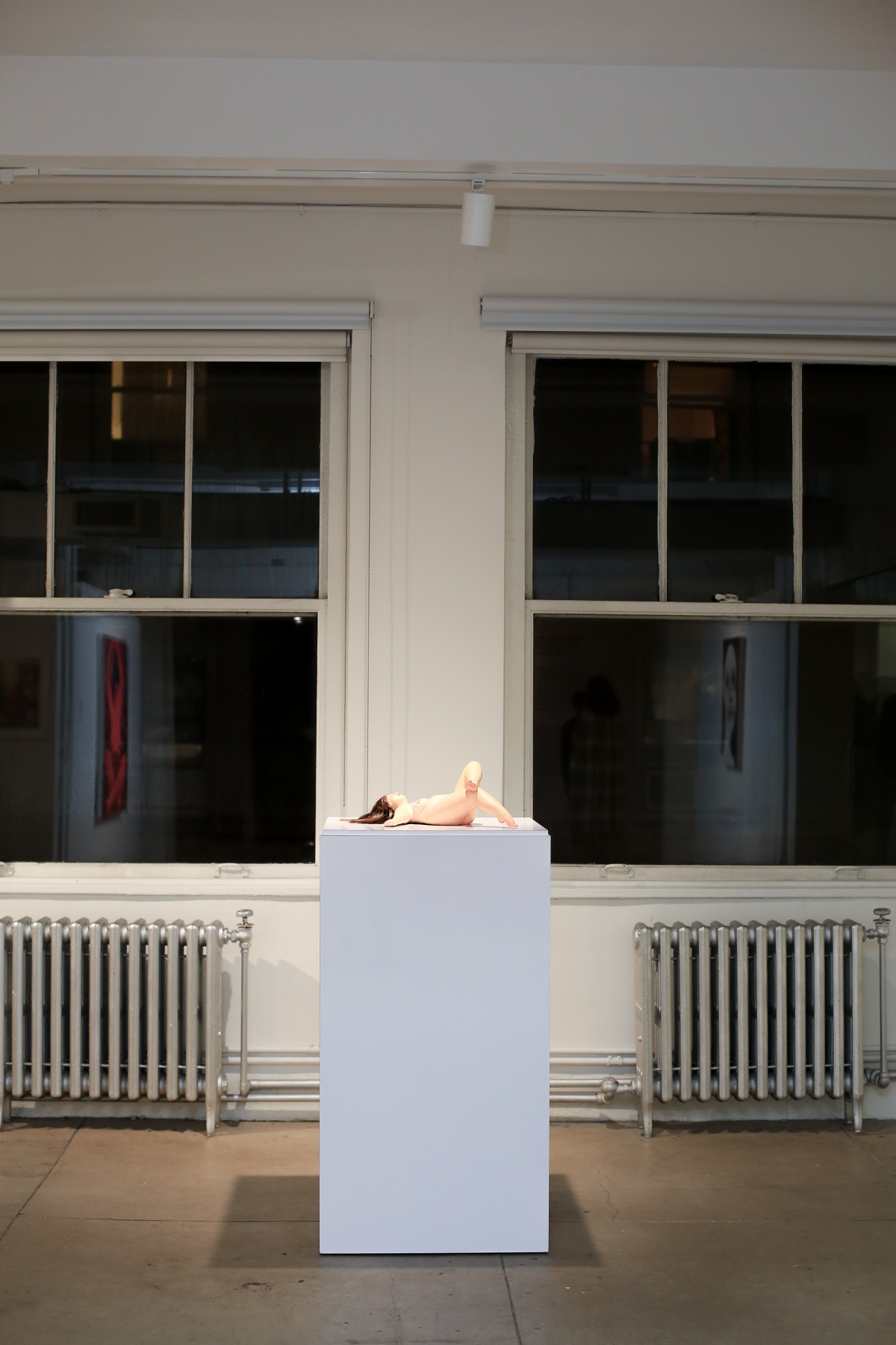 Shona McAndrew Installation view of the exhibition &quot;MIRROR|RORRIM&quot; 2019