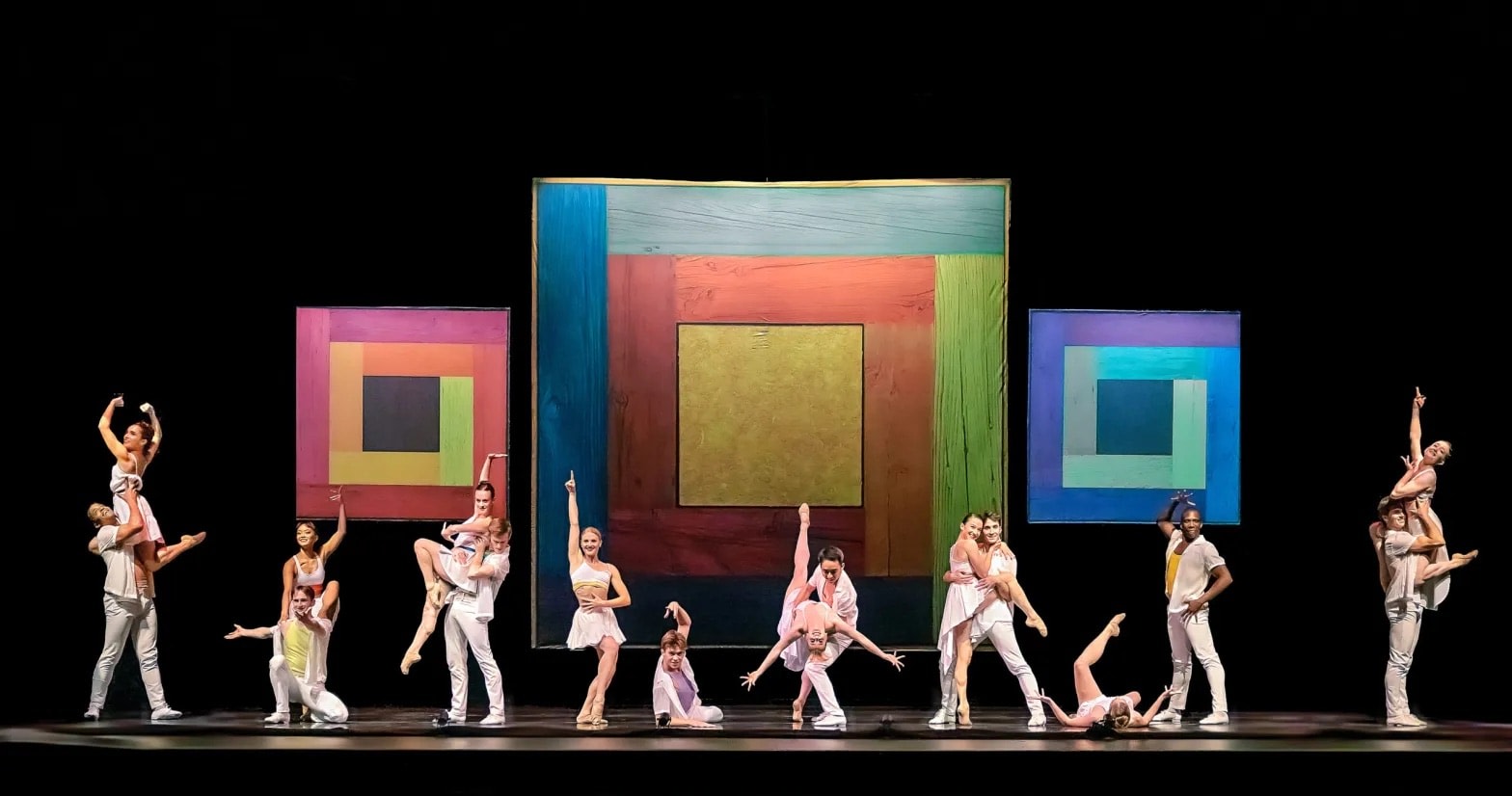 The Smuin Company in the world premiere of &amp;lsquo;Salsa &amp;#39;Til Dawn,&amp;#39; touring through 7 October.&amp;nbsp;&amp;nbsp;