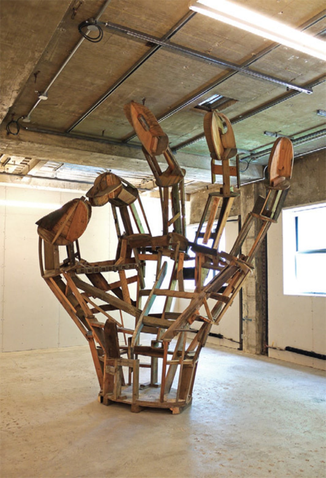Peter Coffin,&nbsp;Untitled (Unfinished OK Hand), 2012, wood, wire mesh, bolts, screws, 12&#039; 7 1/2&ldquo; x 6&#039; 5&rdquo; x 11&#039; 6&quot;.