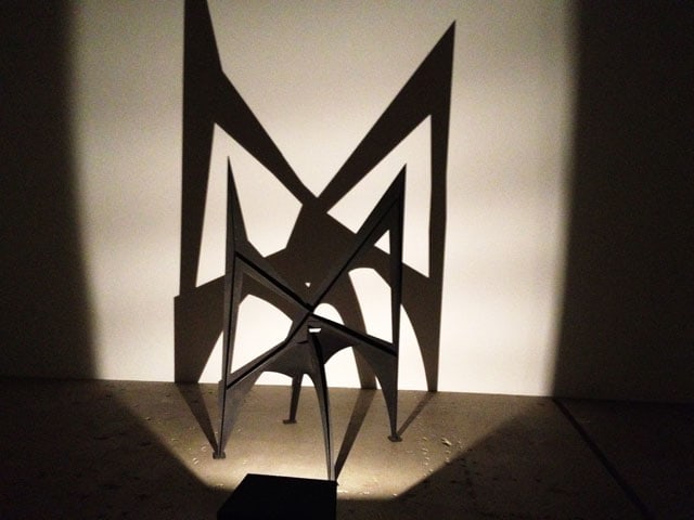 Alexander Calder&rsquo;s &ldquo;Morning Cobweb&rdquo; [intermediate maquette] (1967) with its shadow (all photos by the author for Hyperallergic)