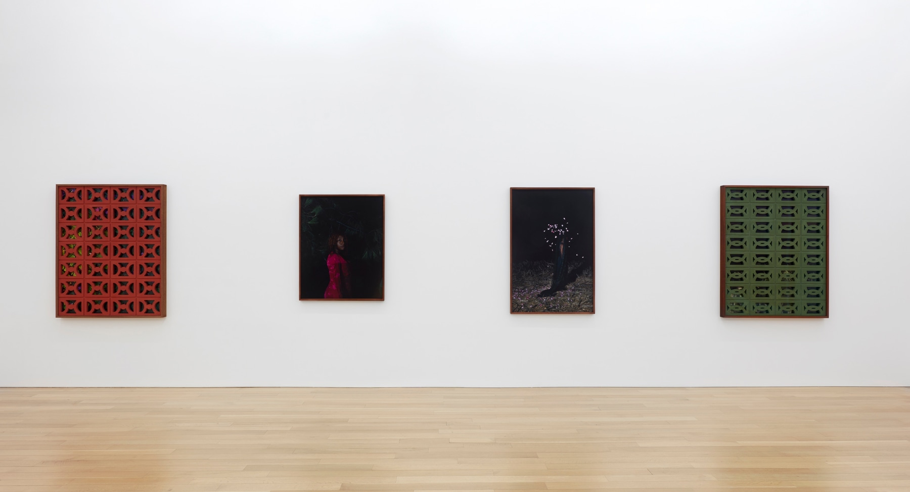 Traces of Us: Recent Photography - Viewing Room - Peter Blum Gallery, New York