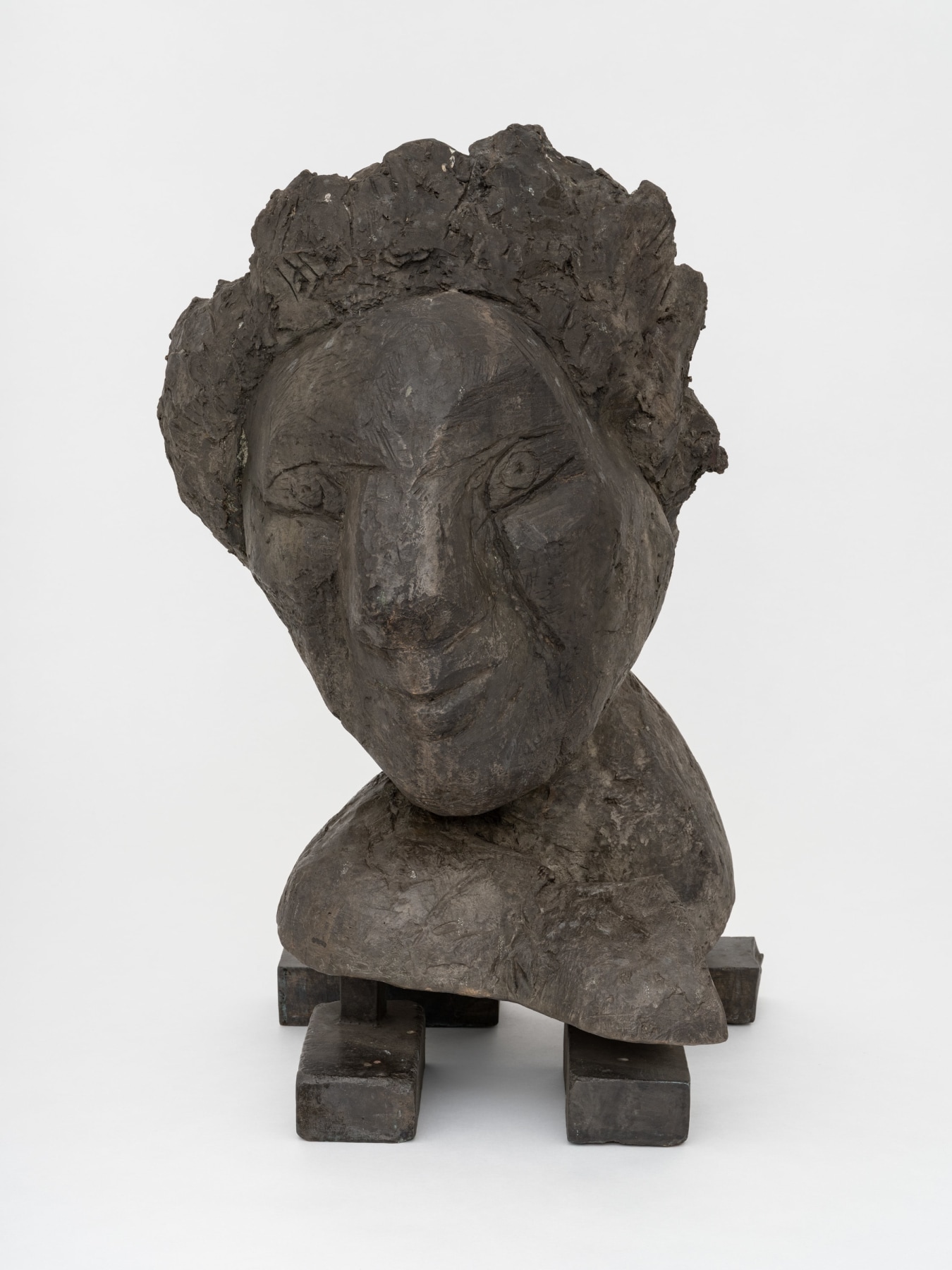 Markus L&amp;uuml;pertz

&amp;ldquo;Kopf der Daphne (Head of Daphne)&amp;rdquo;, 2003

Bronze

From an edition of 6 + 1 AP

Each hand-painted

37 1/2 x 27 1/2 x 27 1/2 inches

95 x 70 x 70 cm

MLP 161/1