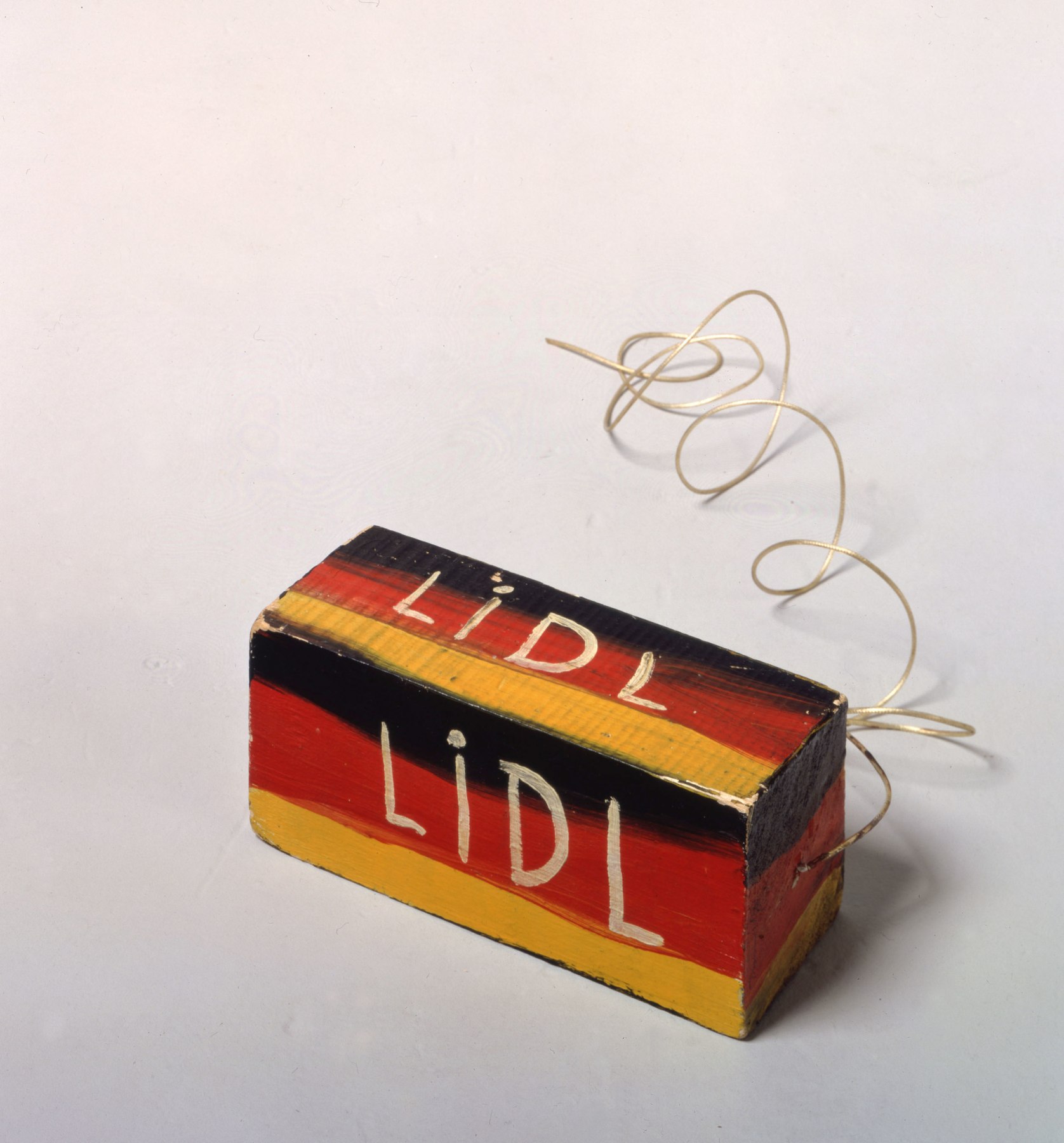 &quot;LIDL-Block&quot;, 1967 painted wood, thread