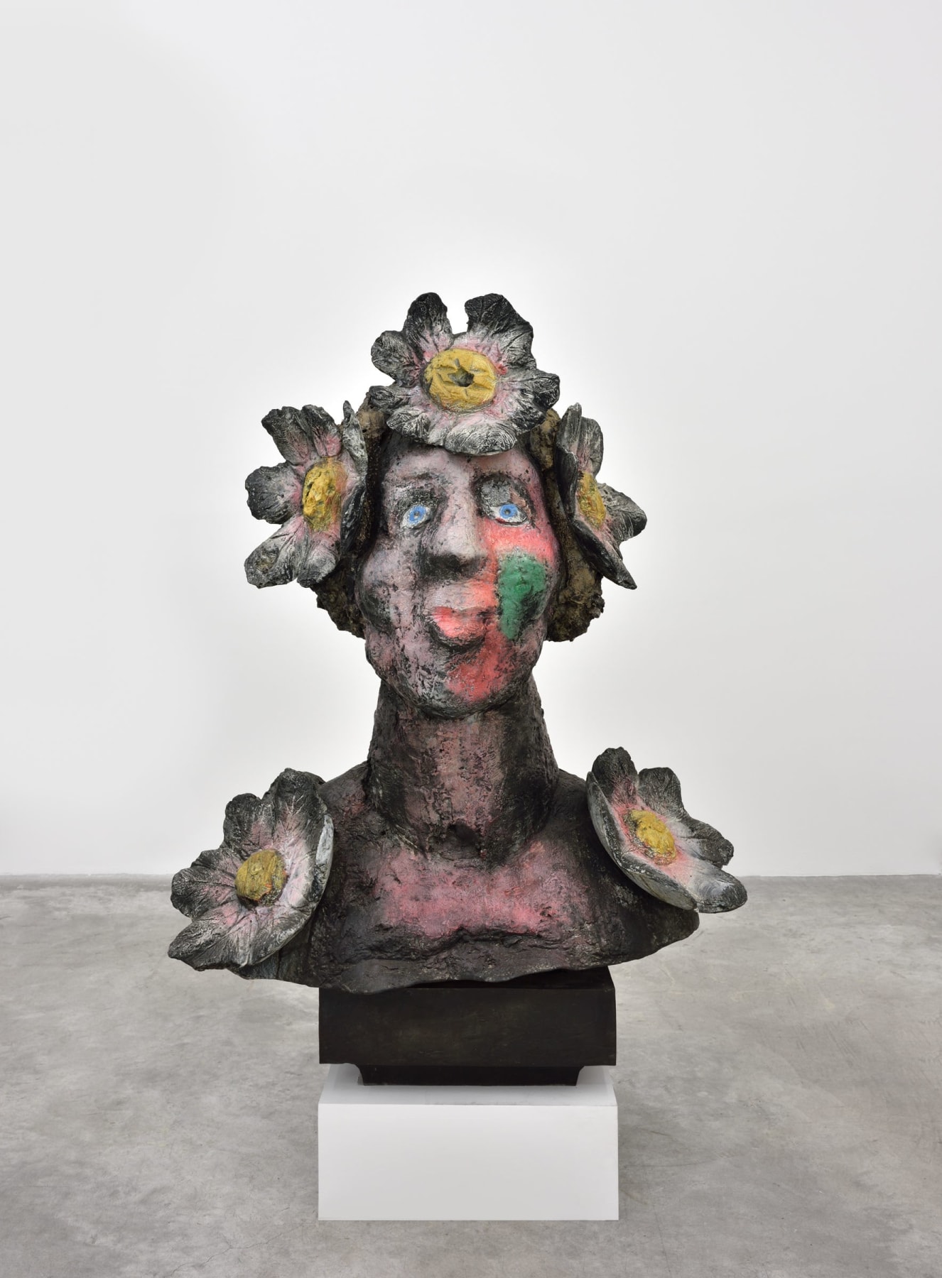 Markus L&amp;uuml;pertz

&amp;ldquo;Flora&amp;rdquo;, 2018

Bronze

From an edition of 6 + 1 AP

Each hand-painted

48 1/2 x 36 1/4 x 24 3/4 inches

123 x 92 x 63 cm

MLP 355/0