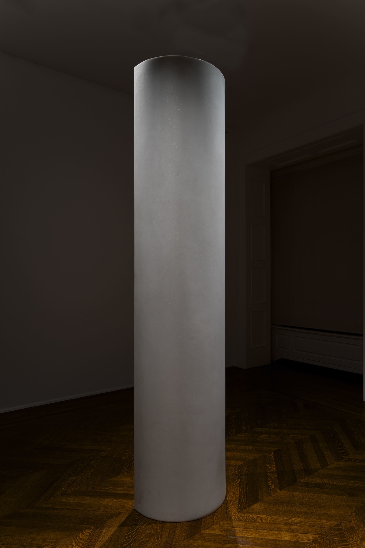 JAMES LEE BYARS, The Figure of Death and The Moon Column, New York, 2015, Installation Image 6